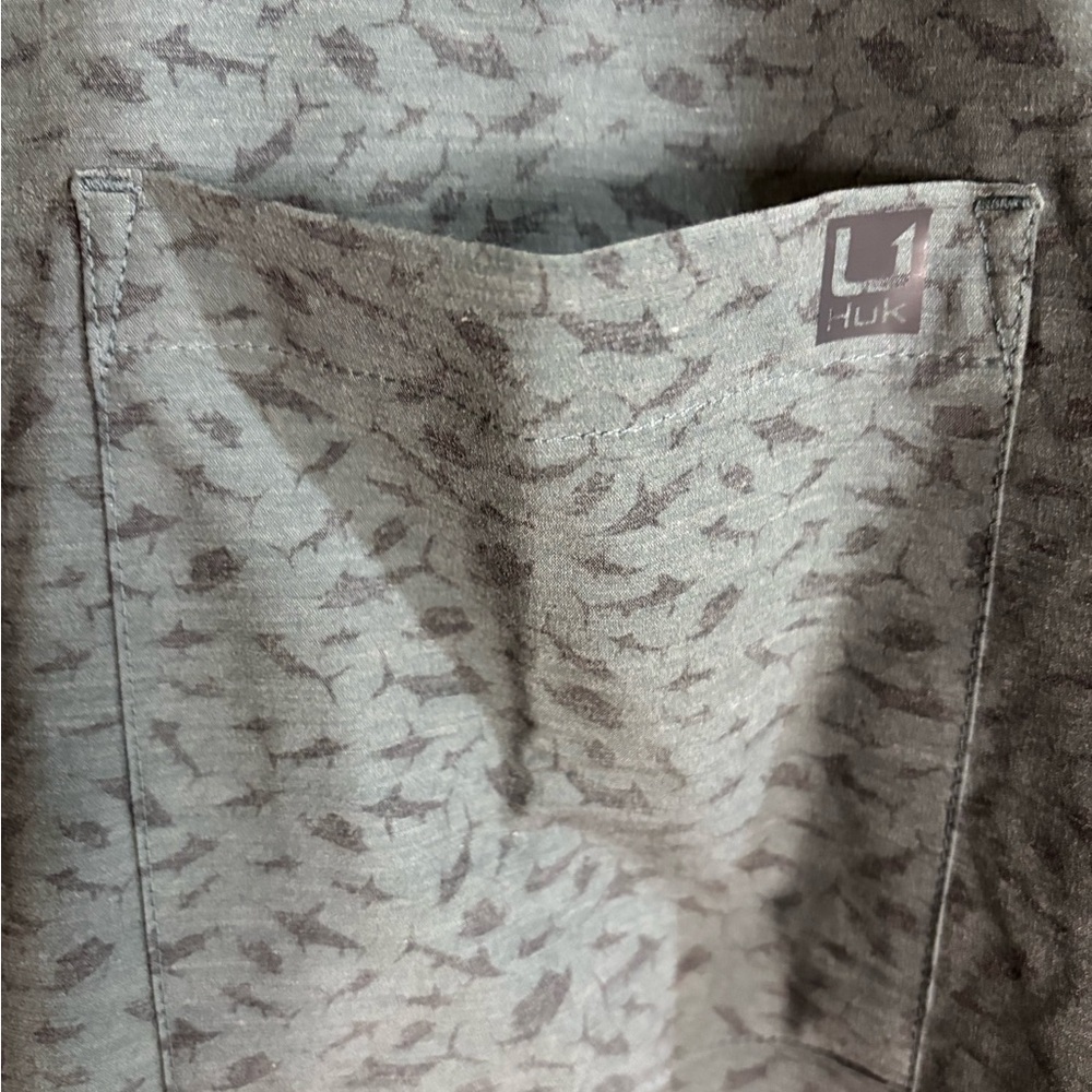 NWT Huk Button Down Short Sleeve Shirts - Picture 3 of 8